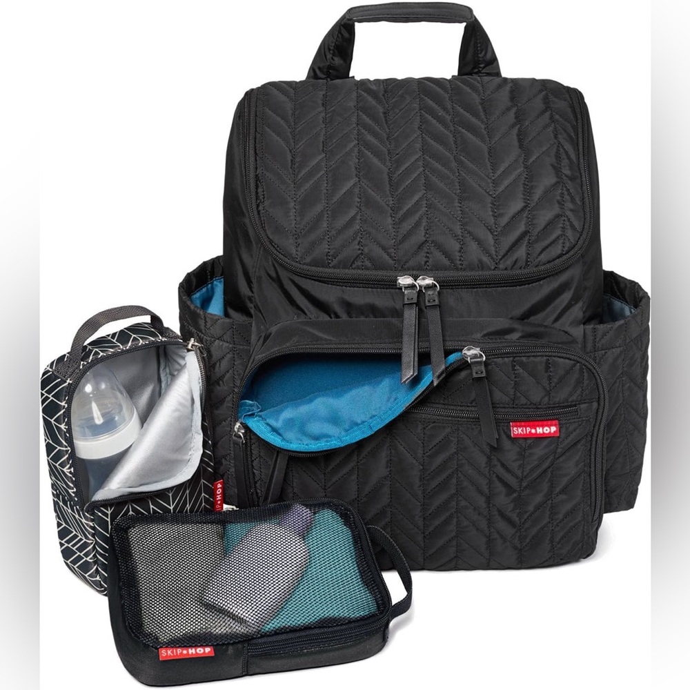 Skip Hop Forma Diaper Backpack *READ FLAW*